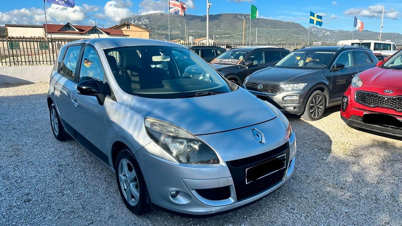 Renault Scenic Scénic X-Mod 1.5 dCi 110CV Dynamique