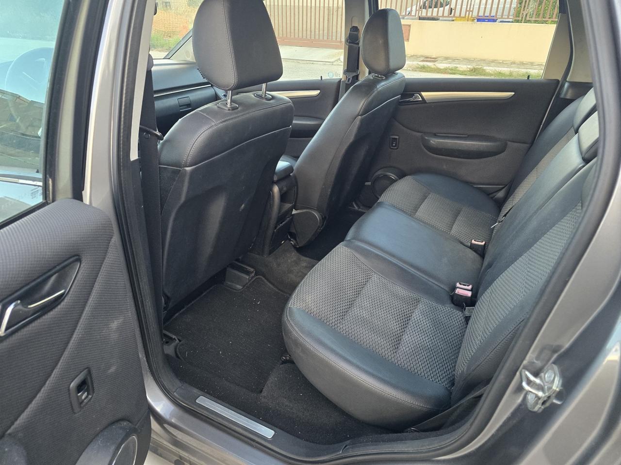 Mercedes-benz B 180 CDI Premium
