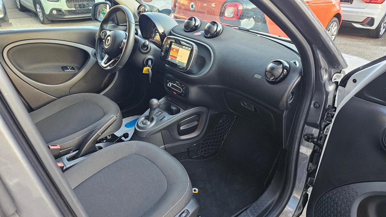 Smart ForFour 90 0.9 Turbo twinamic Passion UNIPRO NAV ANDROID TAGL UFF LED