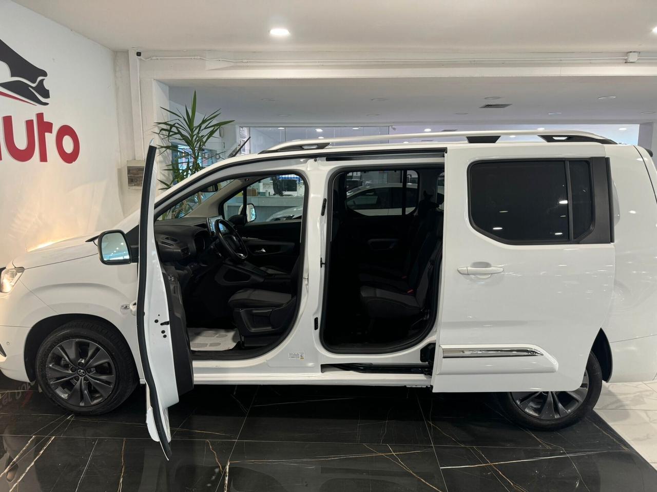Toyota Proace Proace City Verso 1.5D 130 CV S&S L2 A/T Luxury