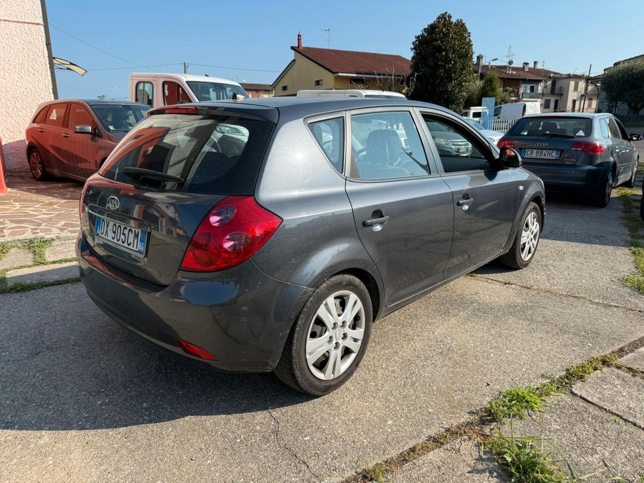 Kia Ceed cee'd 1.4 109CV 5p. LX Bi-Fuel