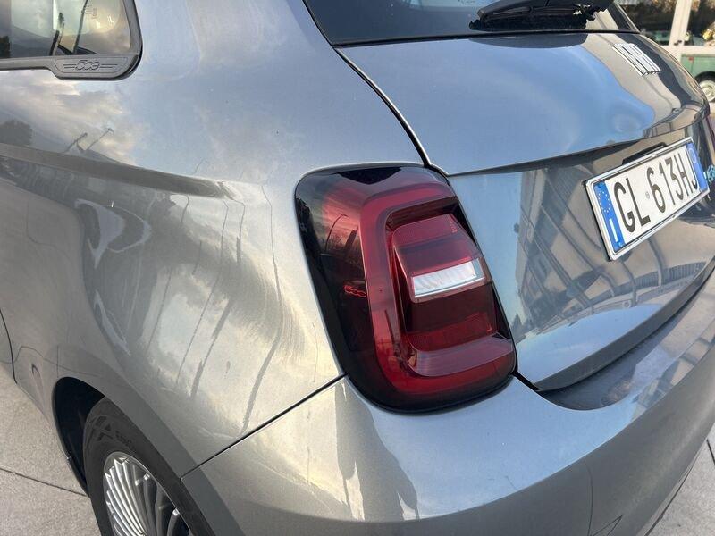 FIAT 500e La Nuova 500 Serie1 La Nuova 500 - Icon 320 Berlina