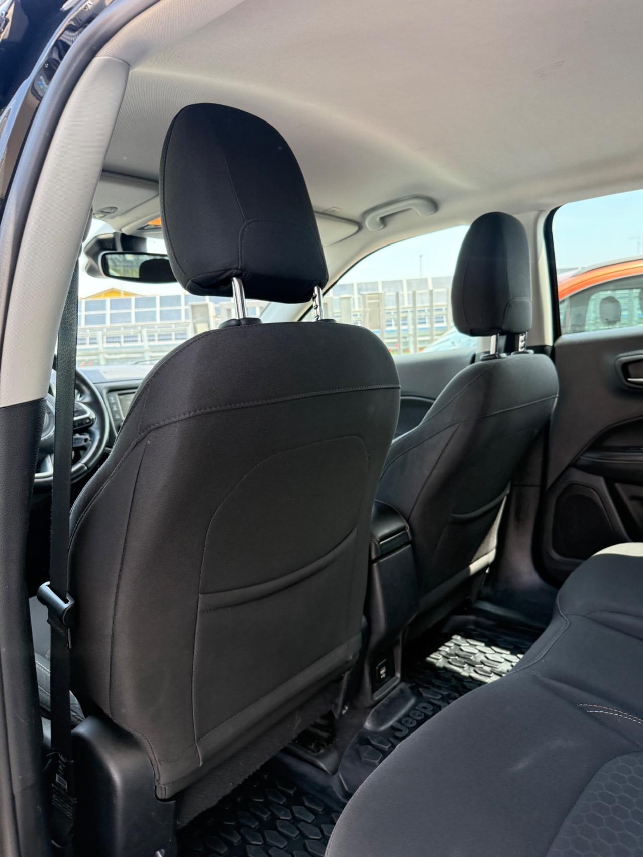 Jeep Compass 1.6 Multijet II 2WD Limited SPORT