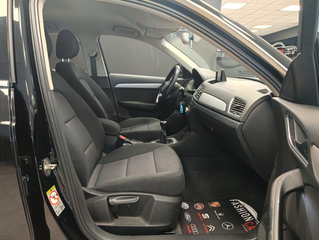 Audi Q3 2.0 TDI 120 CV Business