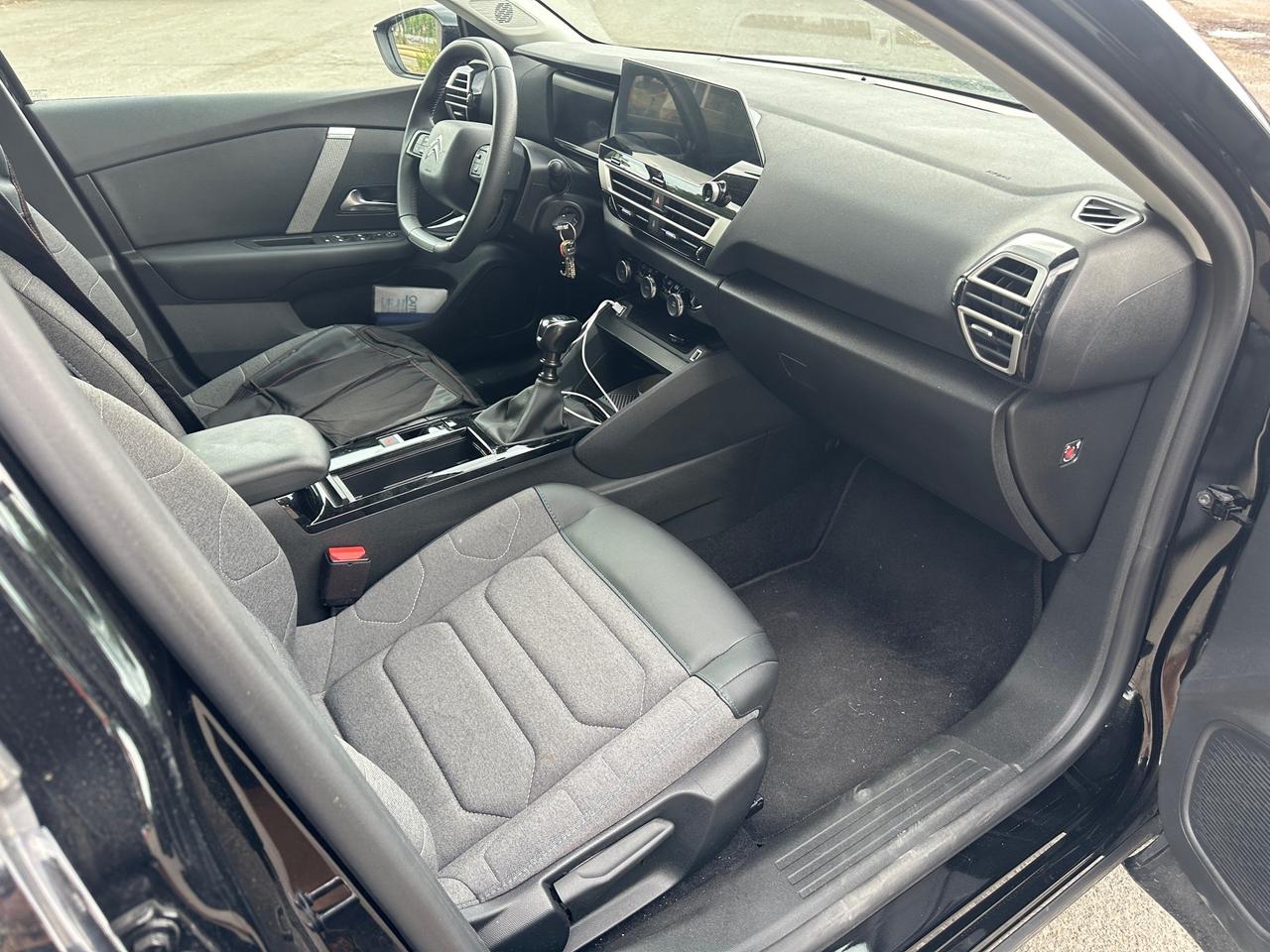 Citroen C4 PureTech 130 (Garanzia 24 Mesi)