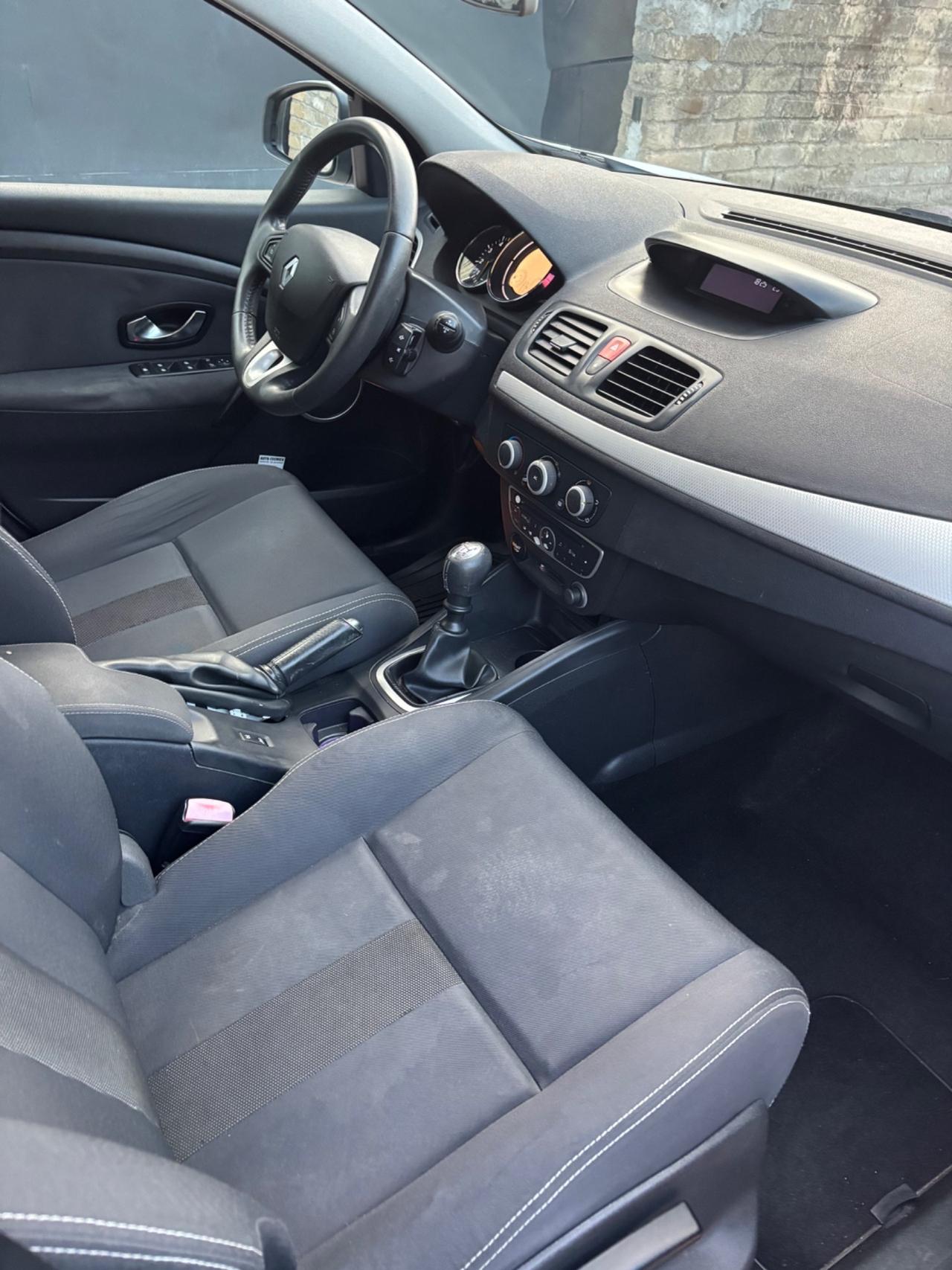 Renault Megane Mégane 1.5 dCi 110CV SporTour Confort