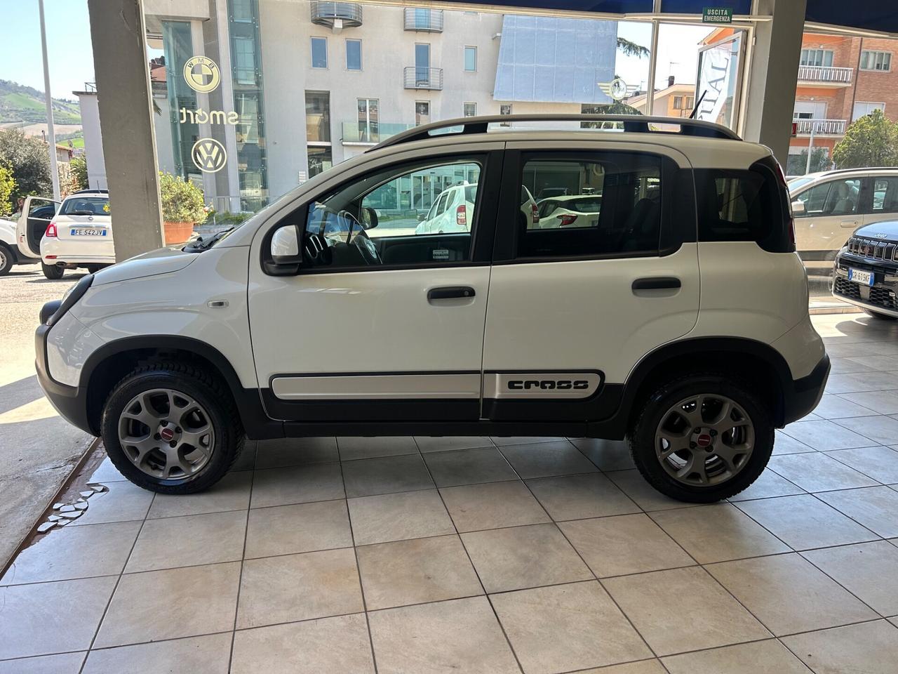 Fiat Panda CROSS 4X4 Benz. ( 60.000 KM ) 12/2020