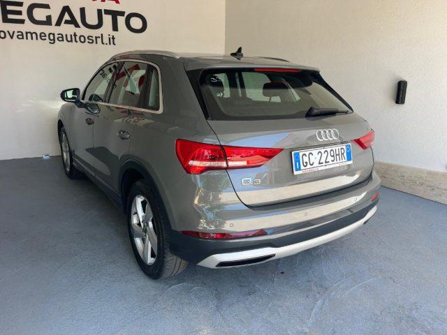AUDI Q3 35 TDI quattro Business Advanced