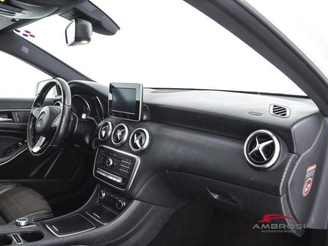 MERCEDES-BENZ A 180 180 d Automatic Business - PER OPERATORI DEL SETTO