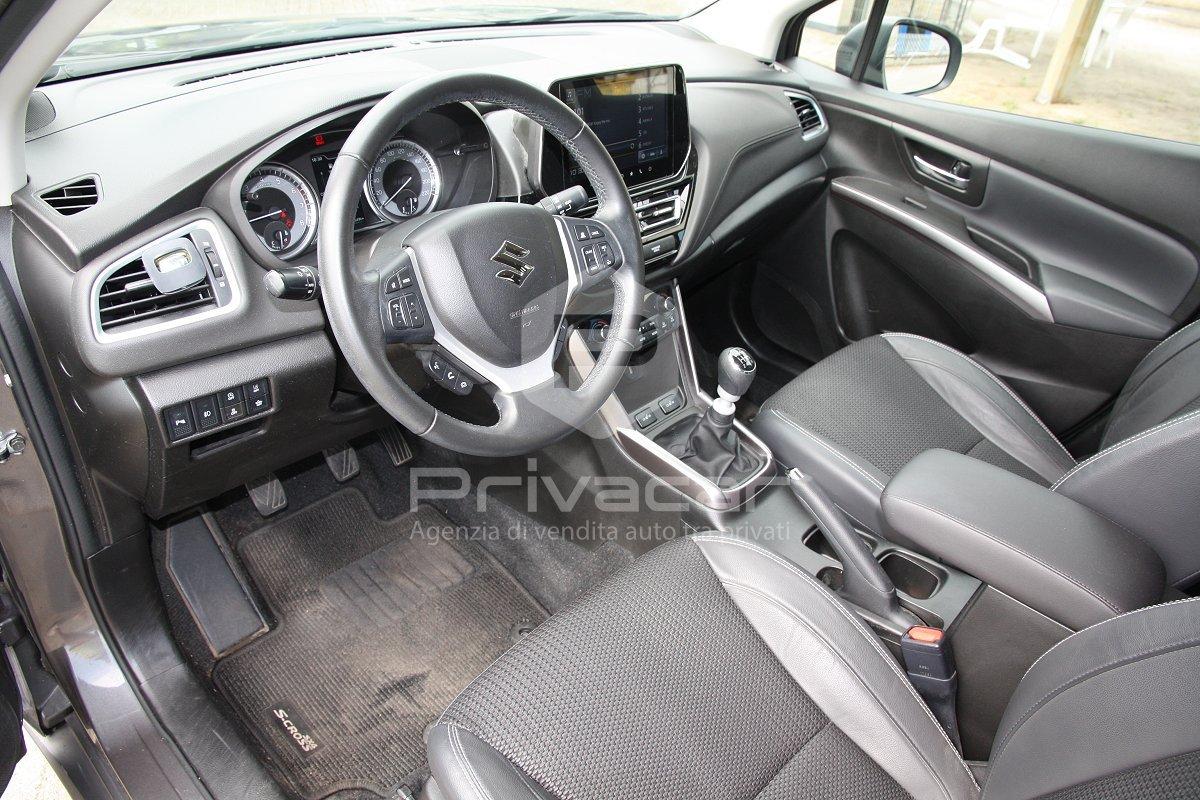 SUZUKI S-Cross 1.4 Hybrid Top