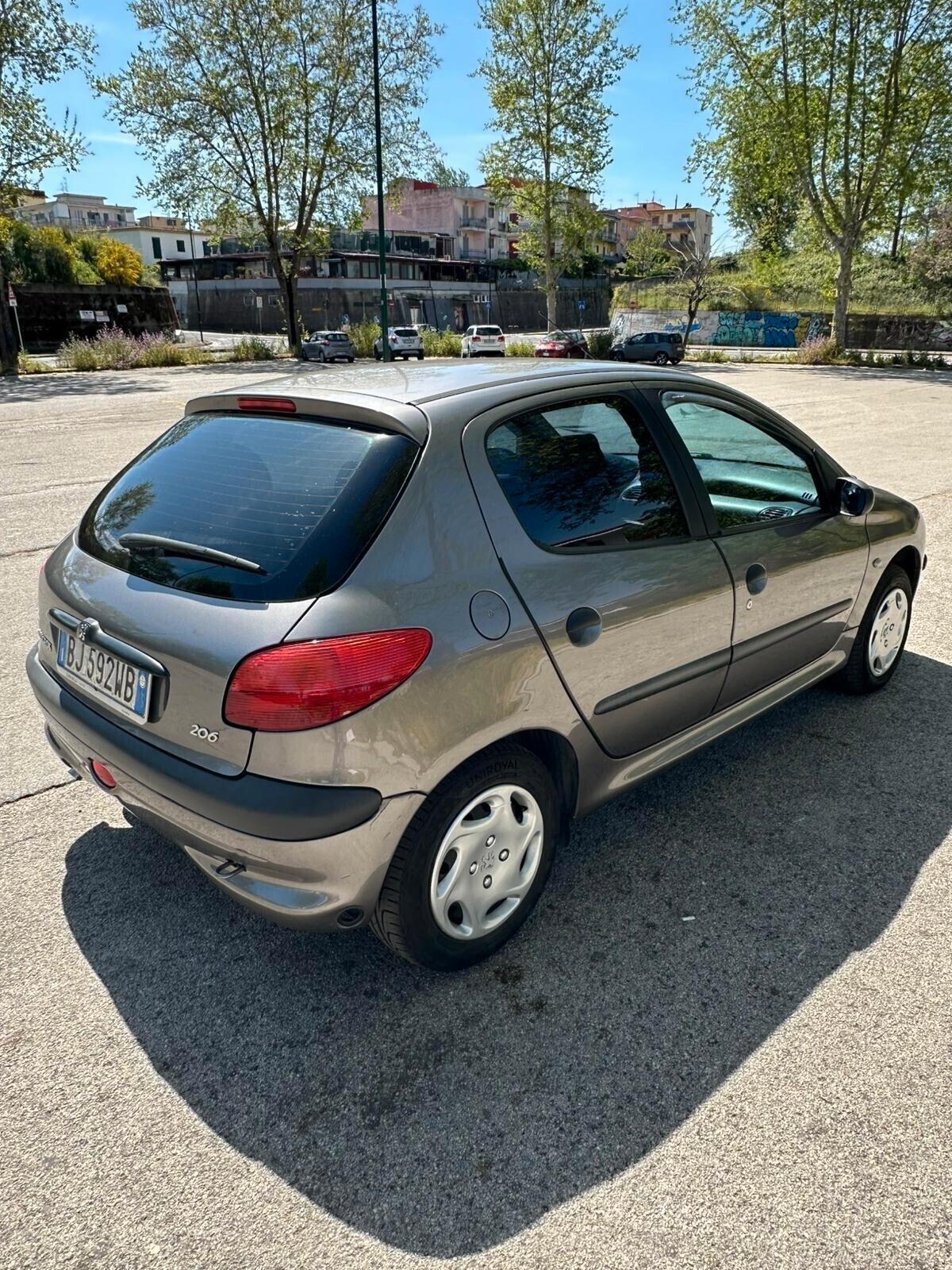 Peugeot 206 1.4 5p. Roland Garros