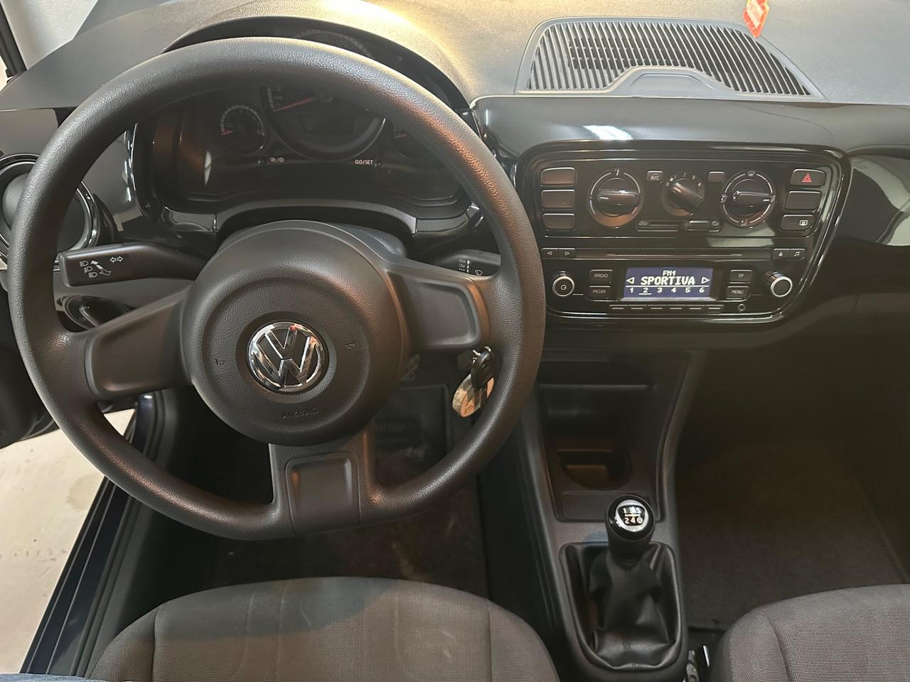 Volkswagen up! 1.0 5p. move