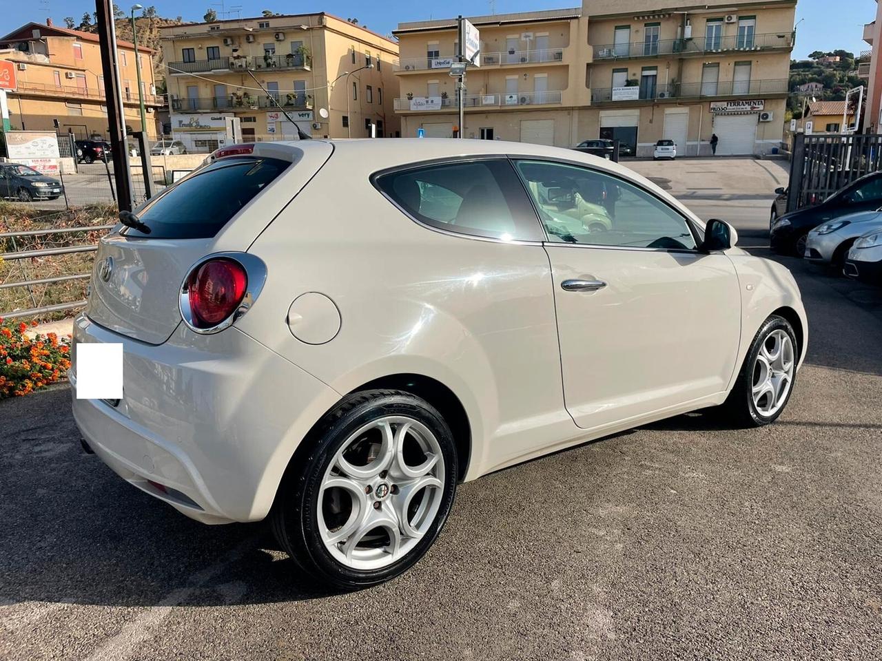 Alfa Romeo MiTo 1.4 T 120 CV GPL Distinctive