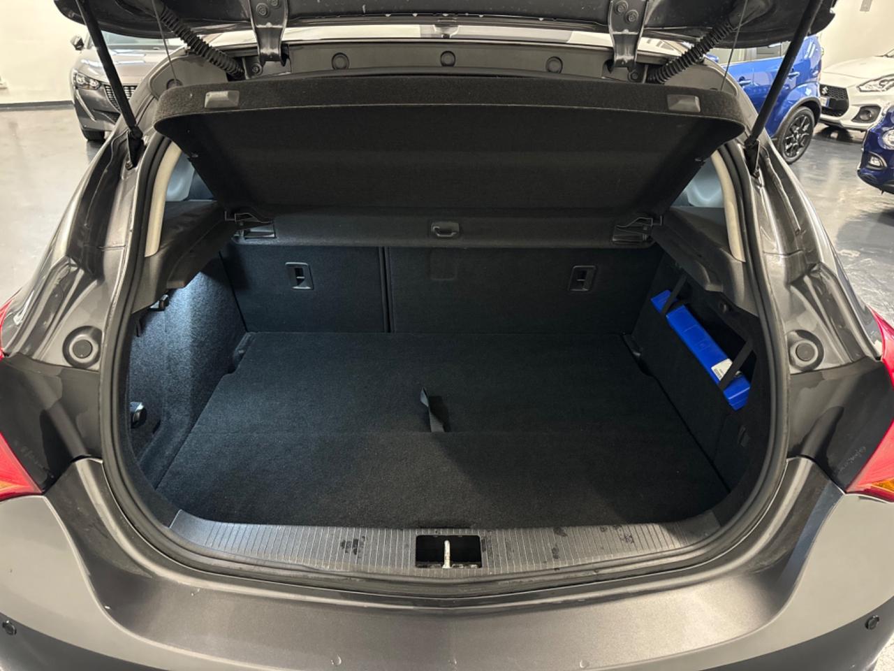 Opel Astra 1.7 CDTI 125CV 5p Cosmo EURO 5