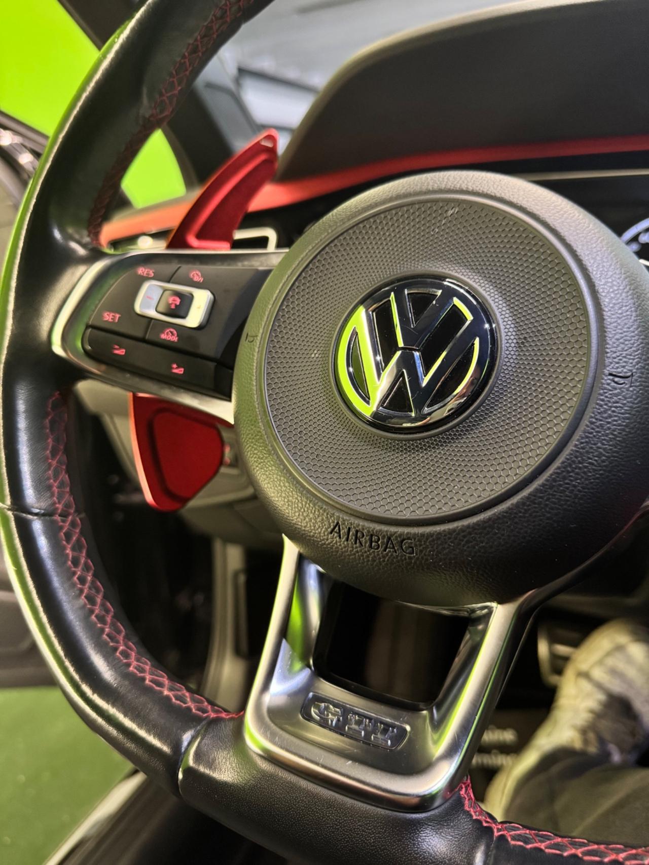 Volkswagen Polo 2.0 TSI DSG GTI BlueMotion Technology