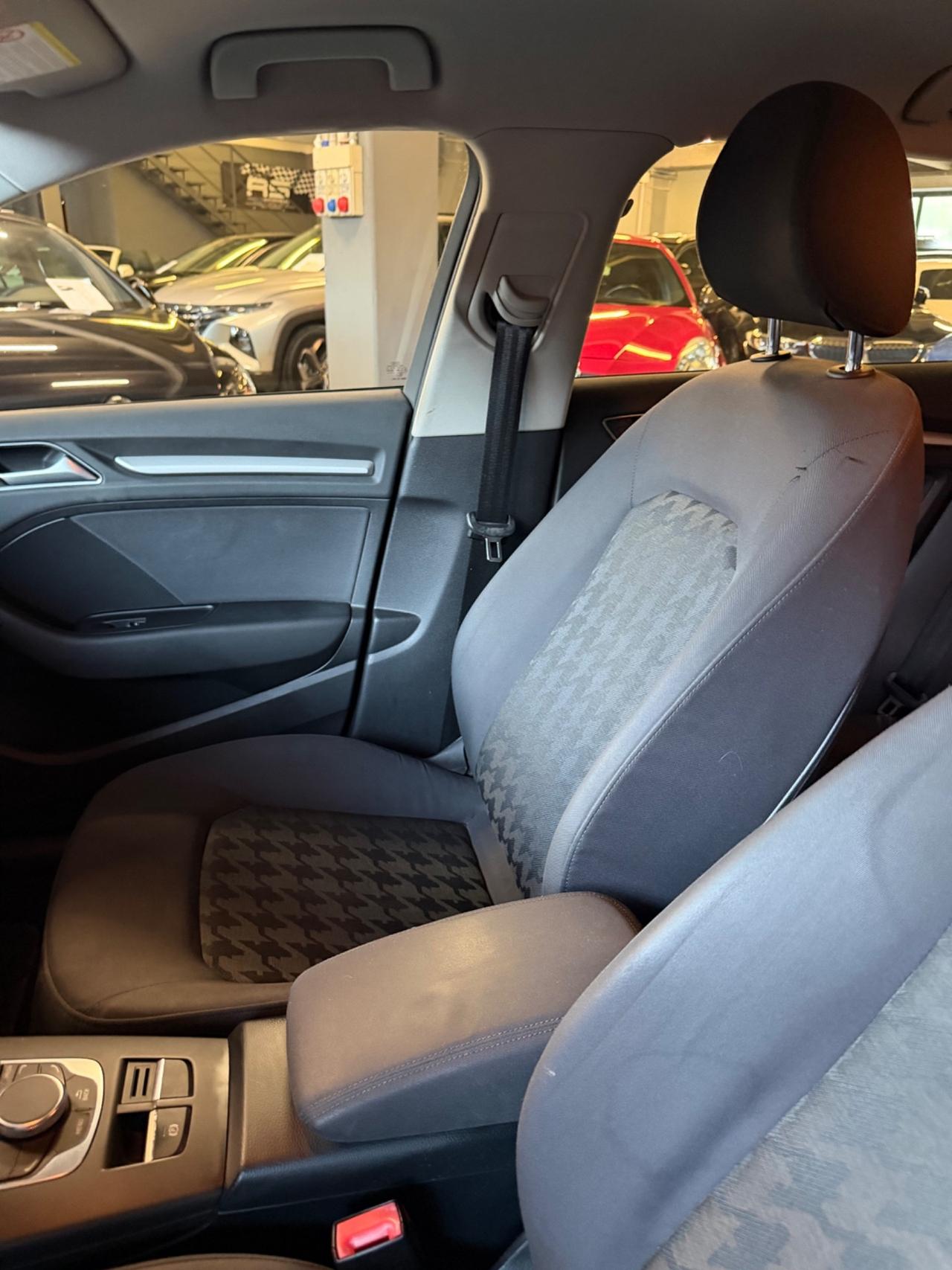 Audi A3 SPB 1.6 TDI KMCERT UNICOPR