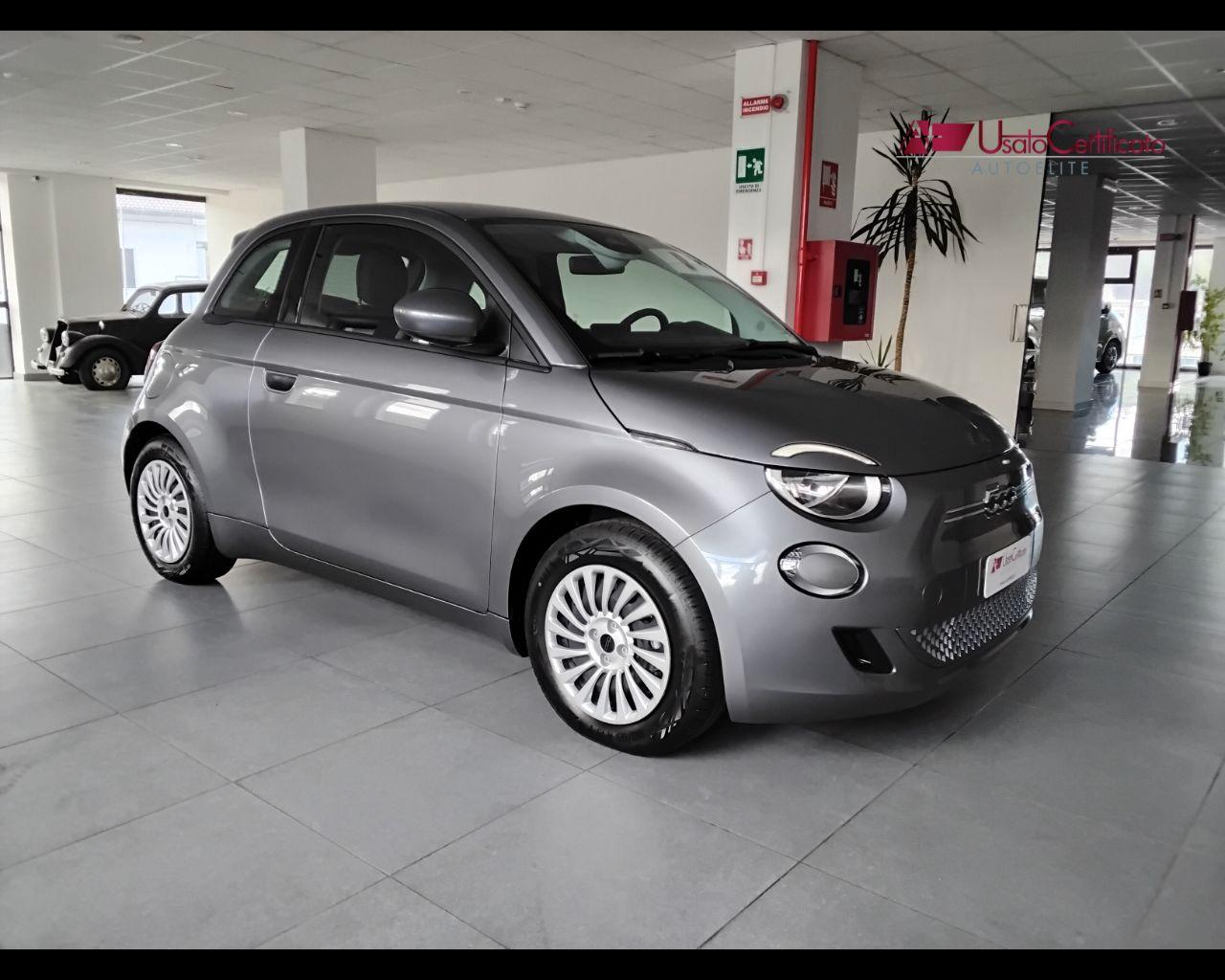 FIAT 500 (2020-->) - 500e Action Berlina 23,8 kWh 190KM