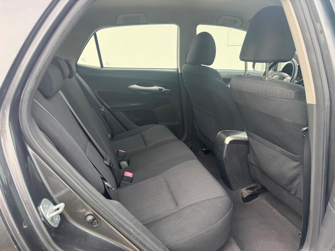 Toyota Auris 1.6 5 porte Sol OK NEOPATENTATI