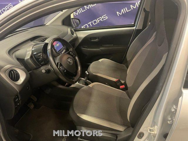 TOYOTA Aygo Connect 1.0 VVT-i 72 CV 5 porte x-play MMT