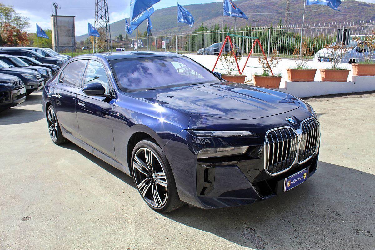 BMW - Serie 7 - 740d xDrive Msport