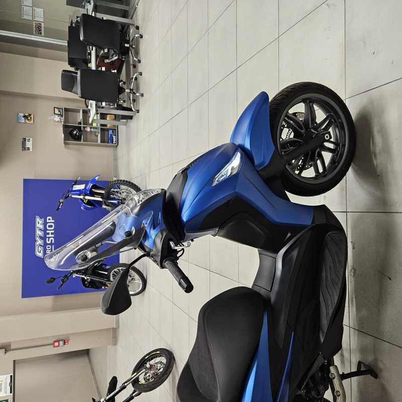 Piaggio Beverly 300 S ABS-ASR - 2025
