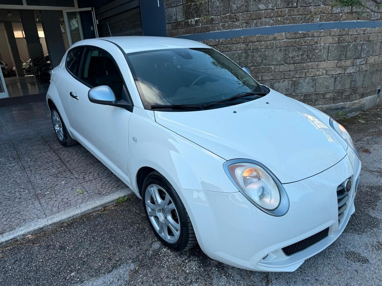 Alfa Romeo MiTo 1.3 JTDm-2 95 CV S&S Distinctive Sport Pack