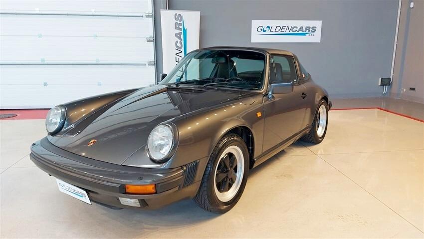 Porsche 911 Carrera 3.2 Targa G50