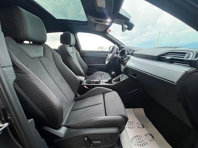 Audi Q3 Sportback 40 tdi Q. 200cv S-tr. S-line, Tetto, 19"