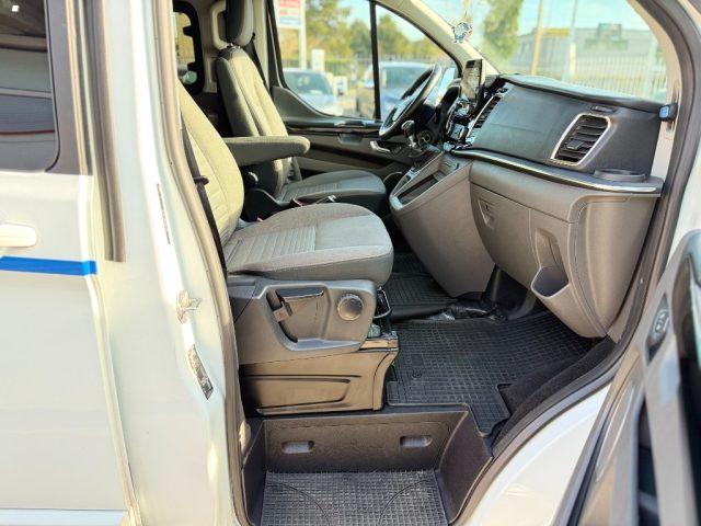 FORD Tourneo Custom 310 2.0 TDCi 130CV PC Titanium