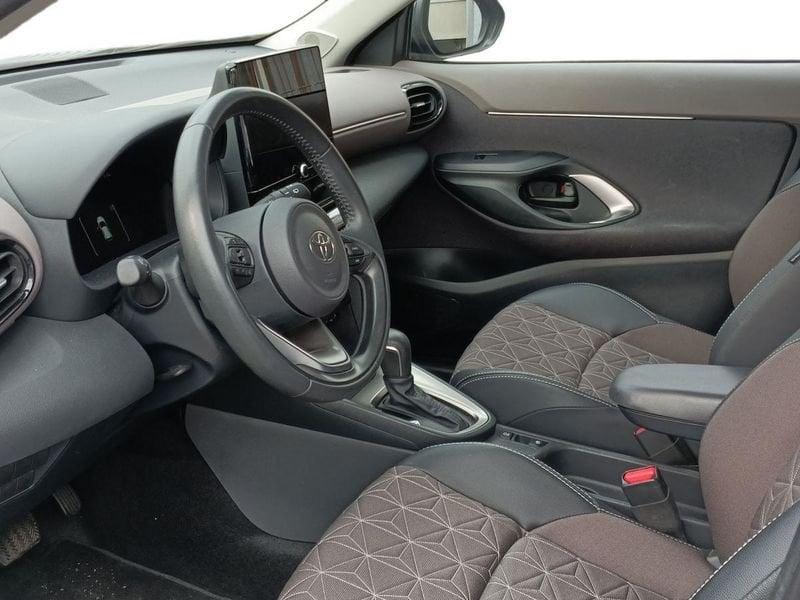 Toyota Yaris Cross Yaris Cross 1.5h Lounge fwd 130cv e-cvt