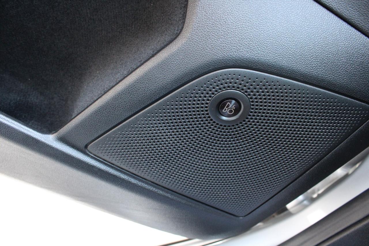Ford Focus X NEOPAT 1.5 Design Pack ST Line/Active Co-pilot