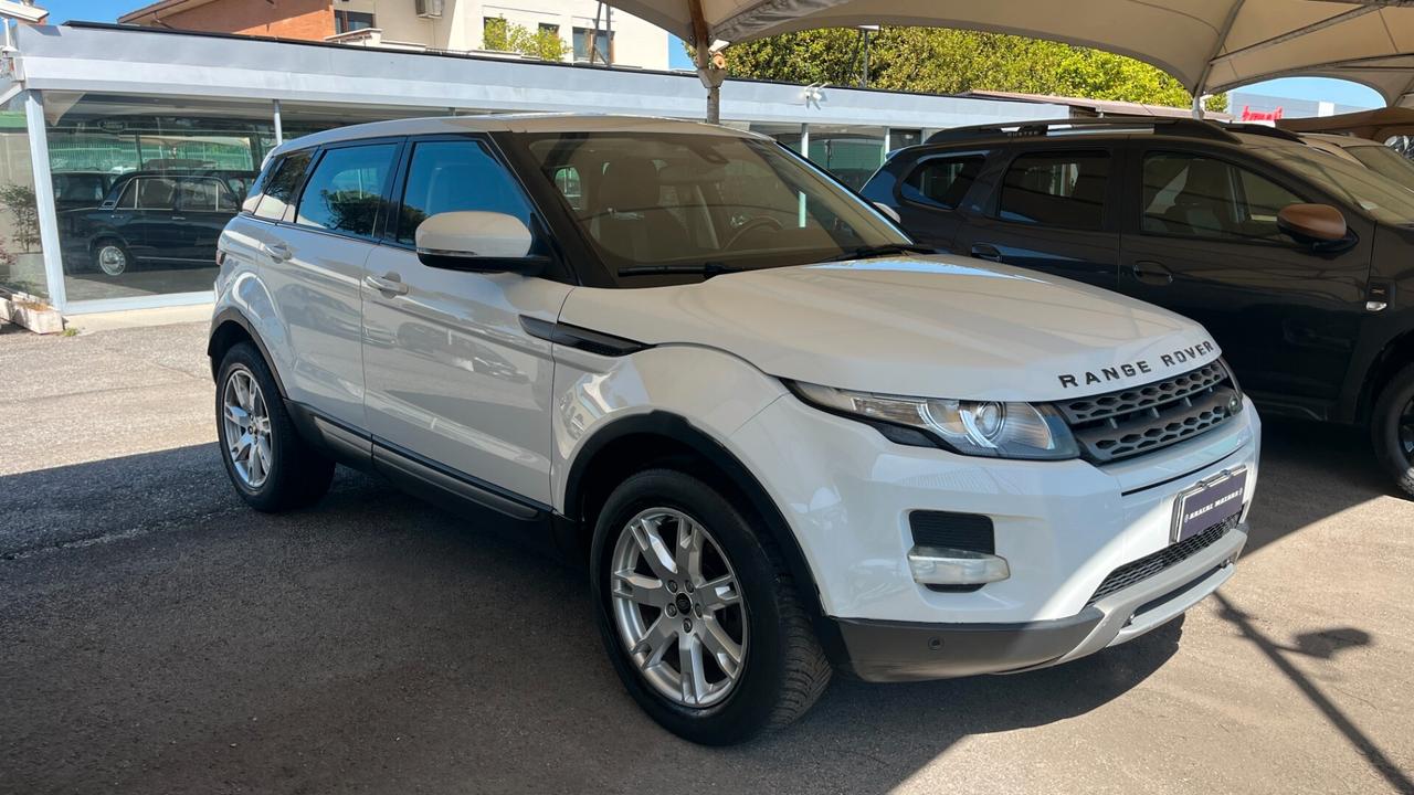 Land Rover Range Evoque 2.2 TD4 5p. Pure Tech Pack