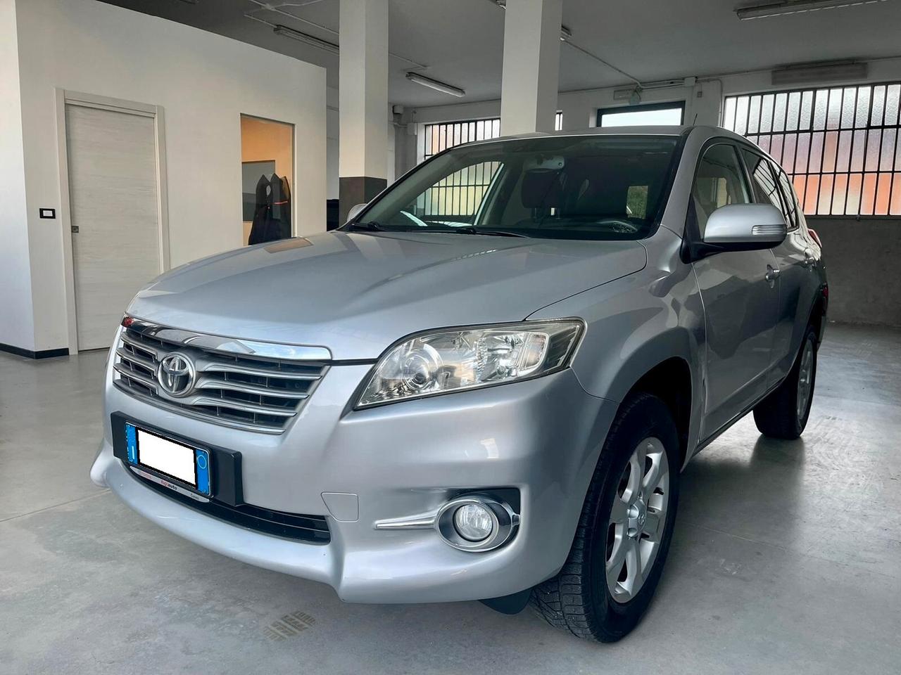 Toyota RAV 4 RAV4 Crossport 2.2 D-4D 150 CV Lounge