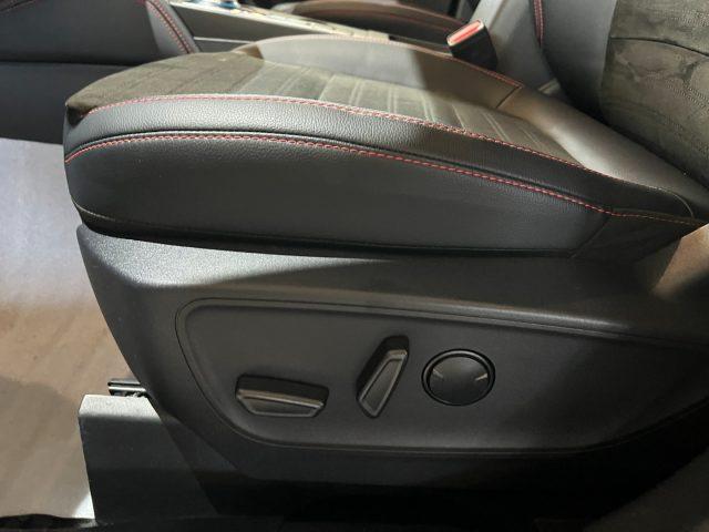 FORD Kuga 2.0D 120CV aut. AWD 4X4 ST-Line X STLINE/TELECAM