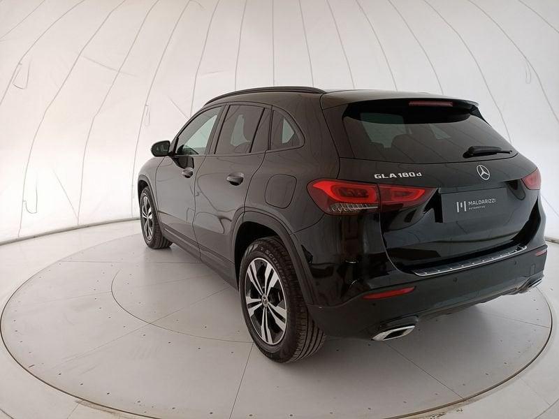 Mercedes-Benz GLA GLA-H247 2020 180 d Sport Plus auto