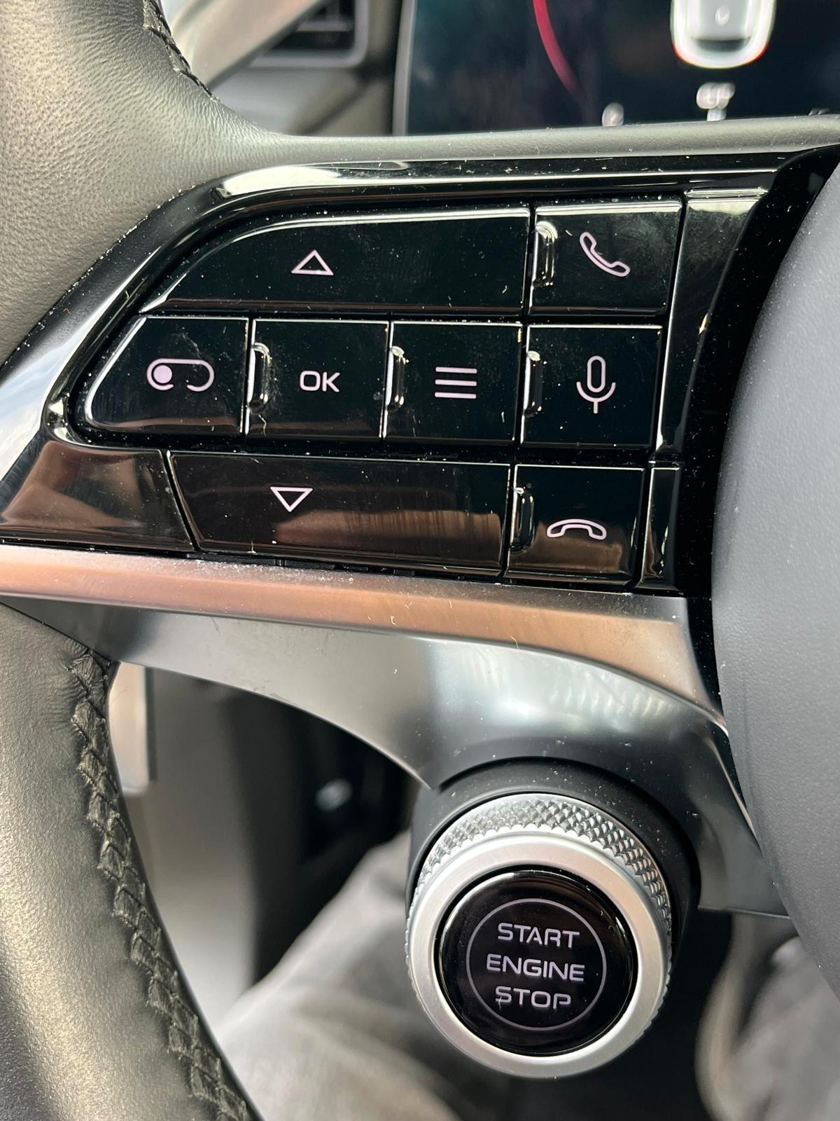 Maserati Grecale MHEV 330 CV AWD Modena