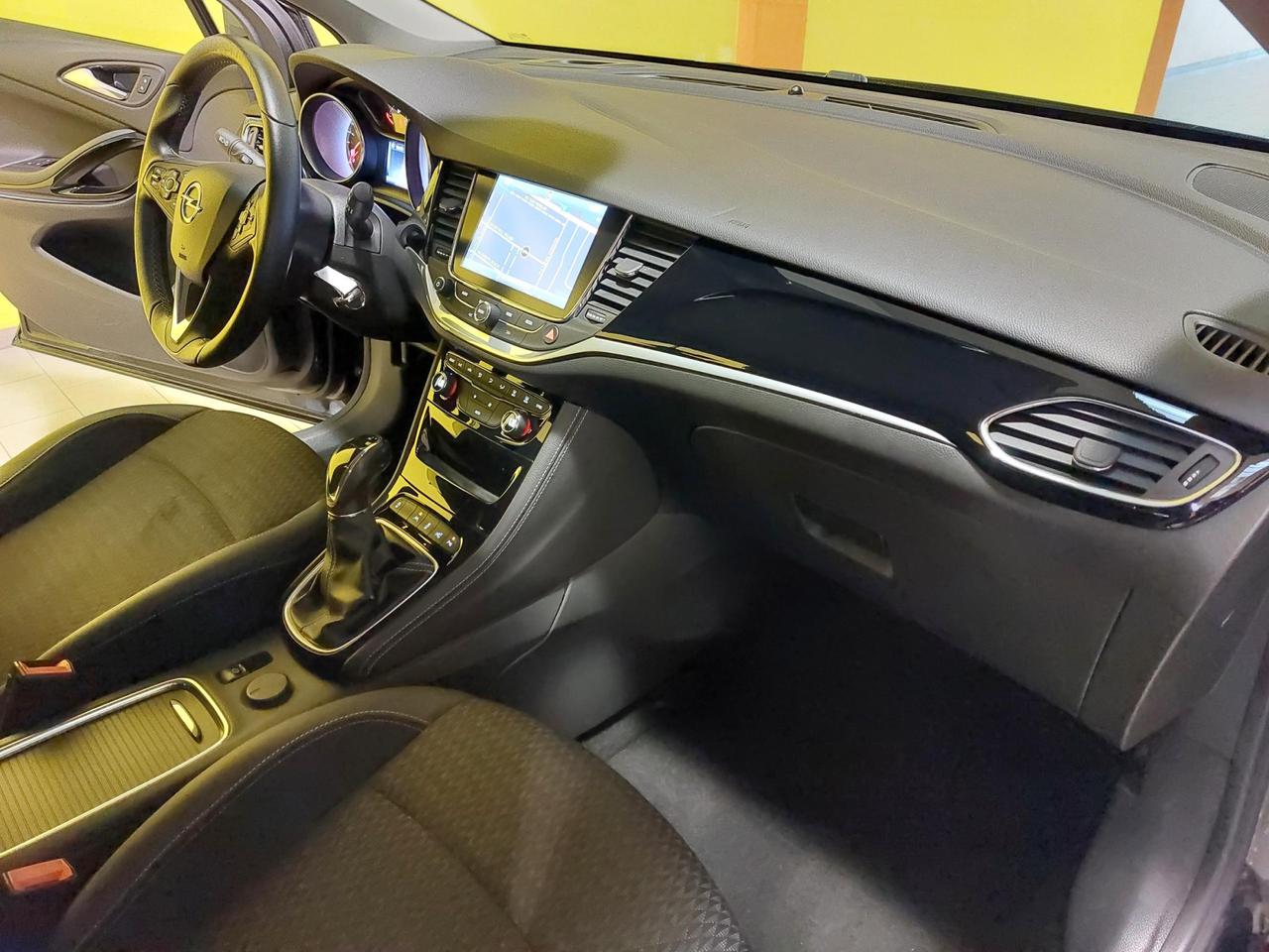 Opel Astra 5 Porte ASTRA 5P 1.6 CDTI INNOVATION 136CV