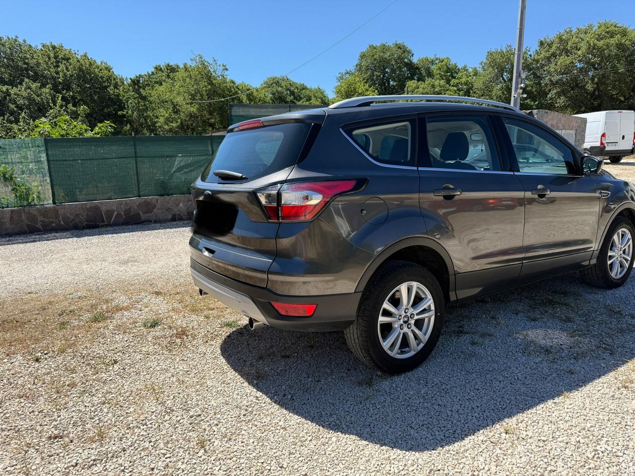 Ford Kuga 1.5 TDCI 120 CV S&S 2WD Business