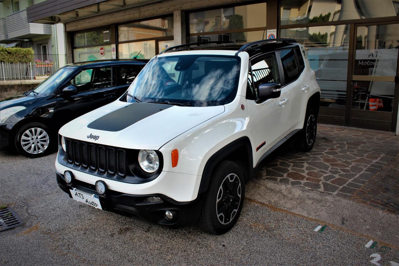 Jeep Renegade 2.0 Mjt 170CV 4WD Active Drive Low Trailhawk