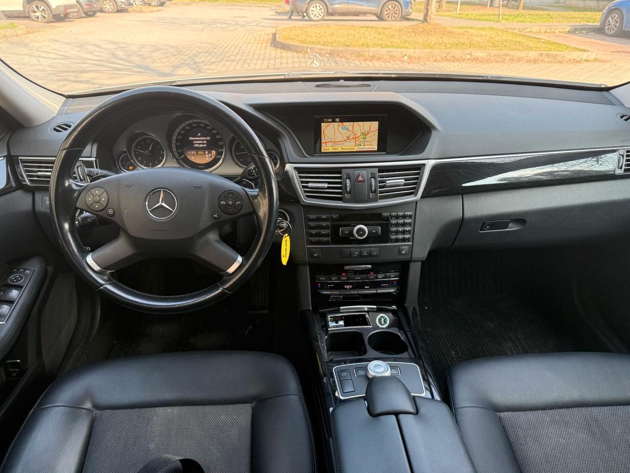 Mercedes-benz E 220 E 220 CDI BlueEFFICIENCY Avantgarde AMG