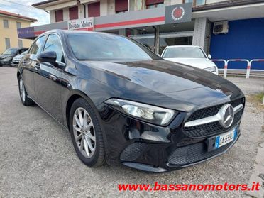 MERCEDES-BENZ A 180 d Automatic Business Extra PELLE TOTALE LED