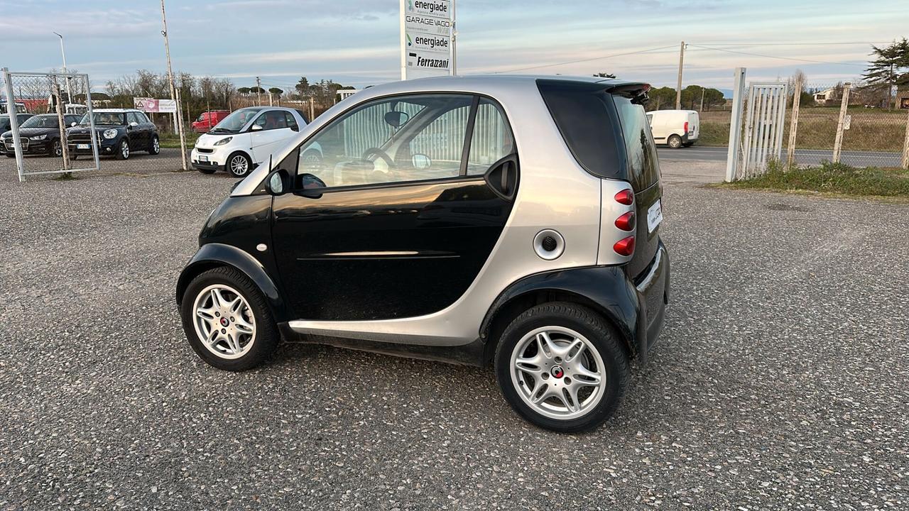 Smart 700 city-coupé passion