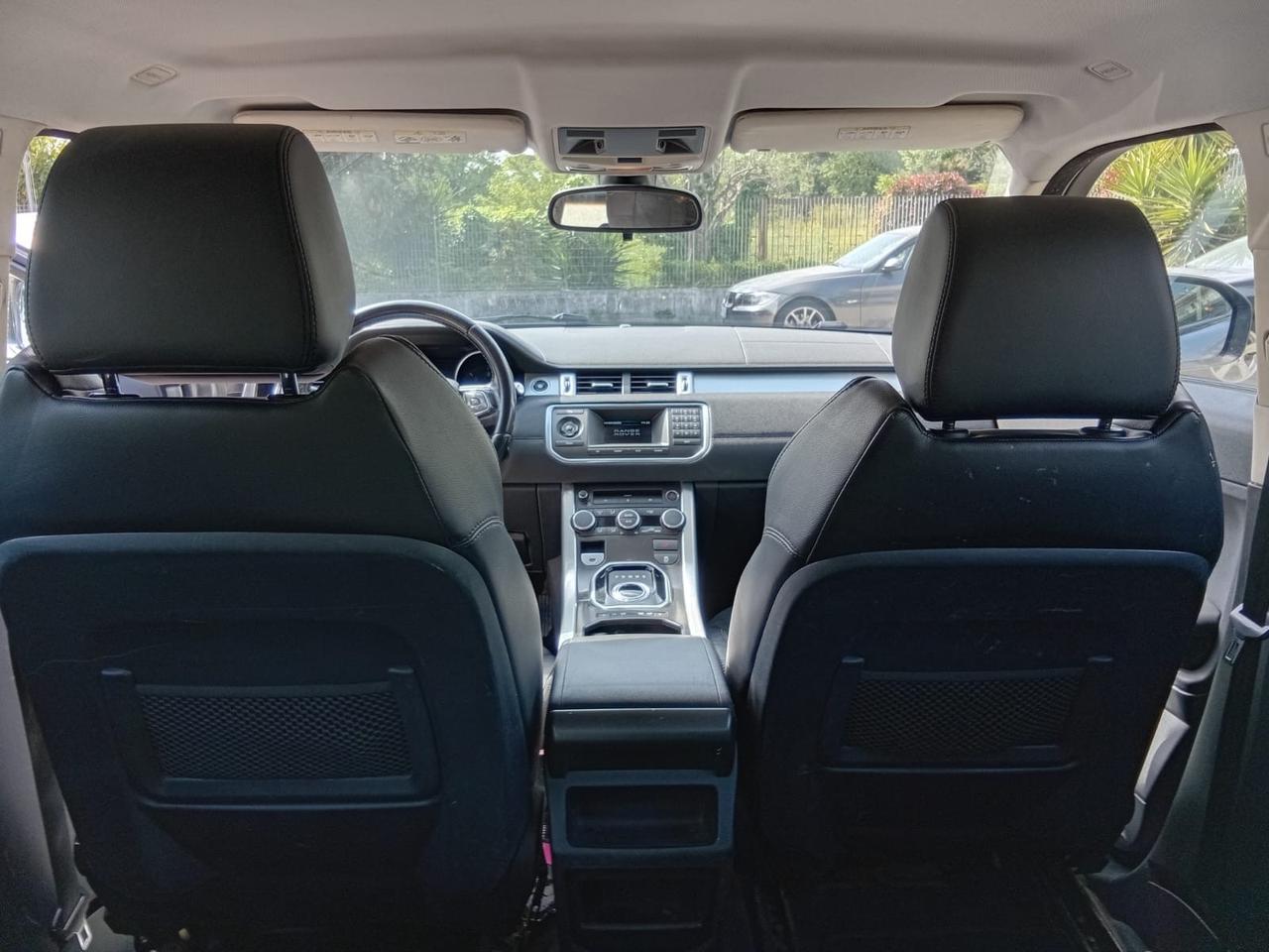 Land Rover Range Evoque 2.2 TD4 5p. Pure