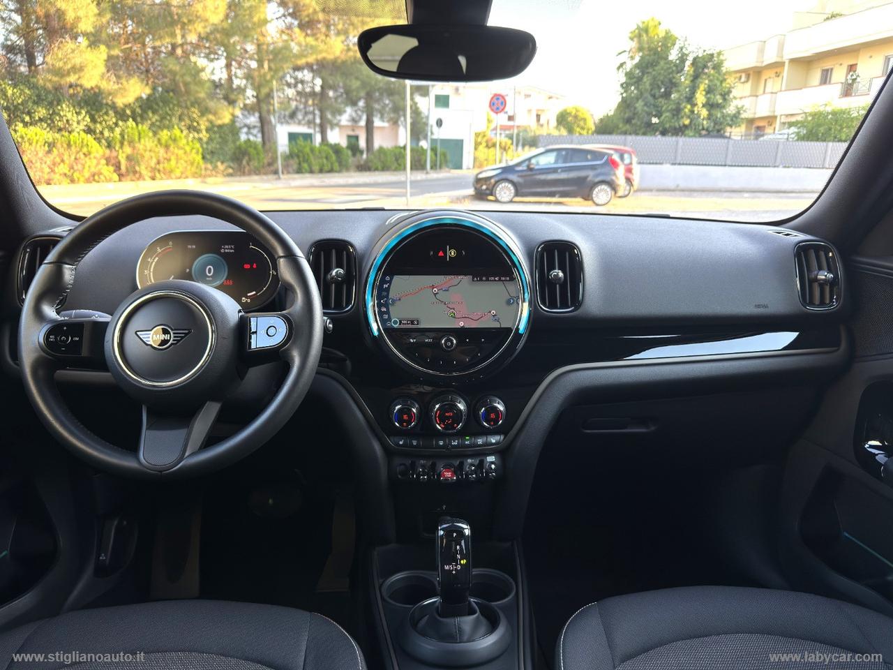MINI Mini Cooper D Essential Countryman