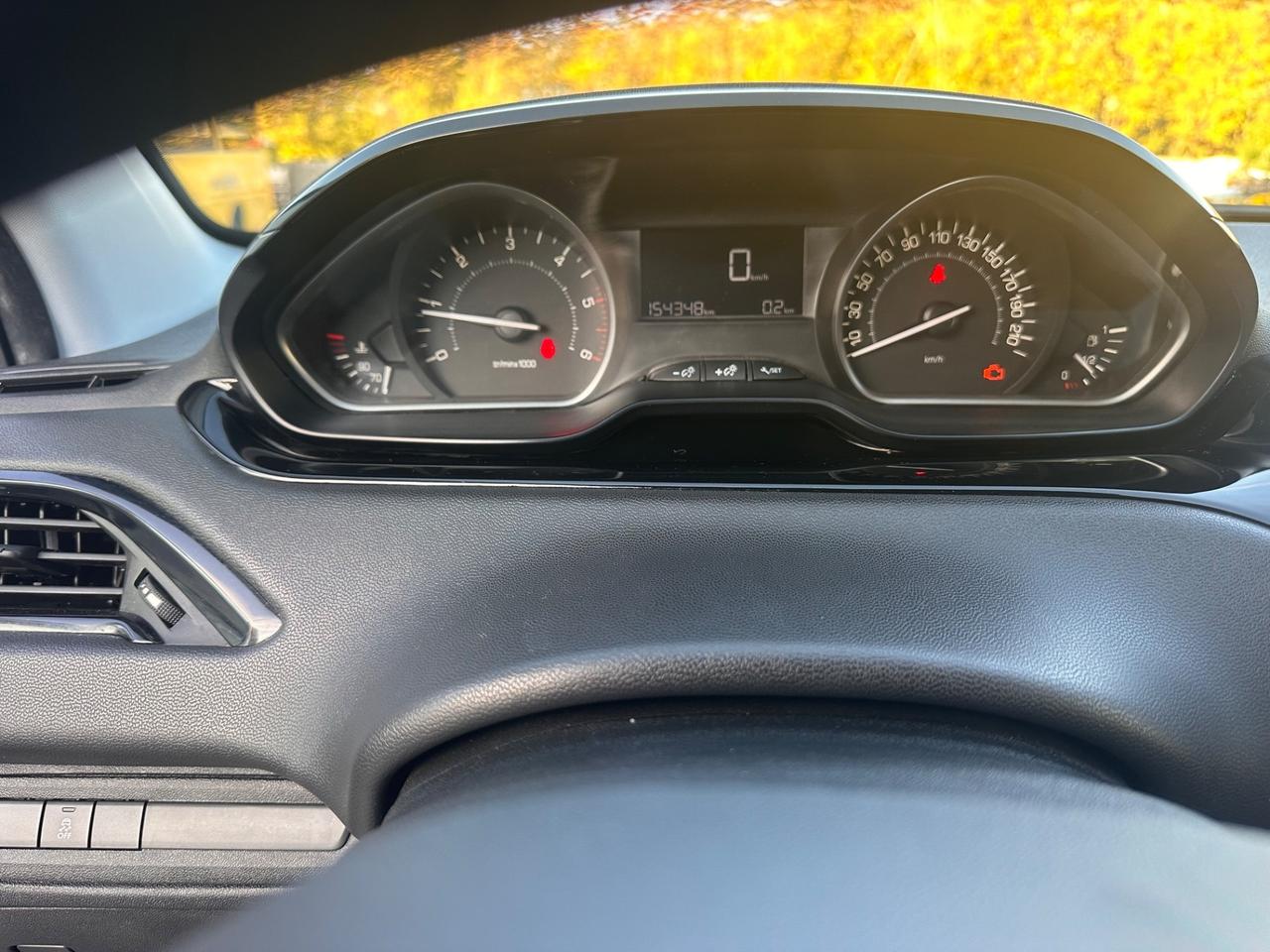 Peugeot 208 1.4 BlueHDi 75 5 porte Allure 2017