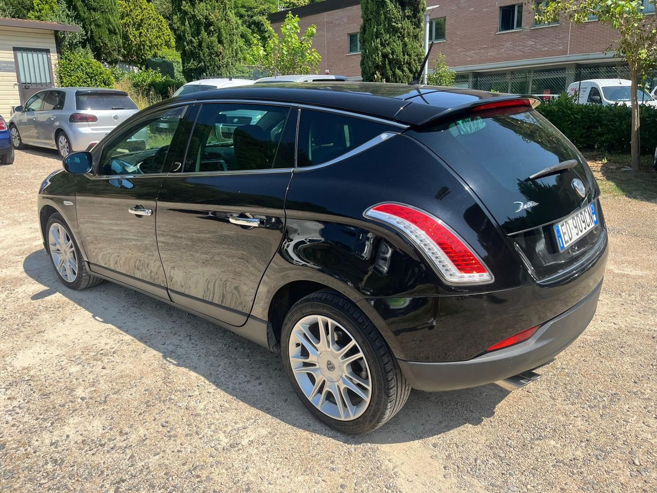 Lancia Delta 1.9 MJT Twinturbo DPF Executive