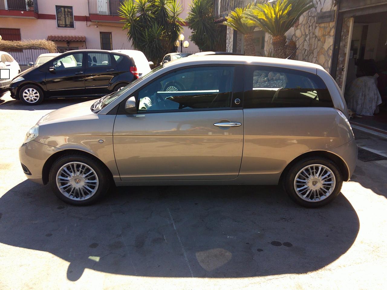 Lancia Ypsilon 1.4 Oro Ecochic GPL 2010