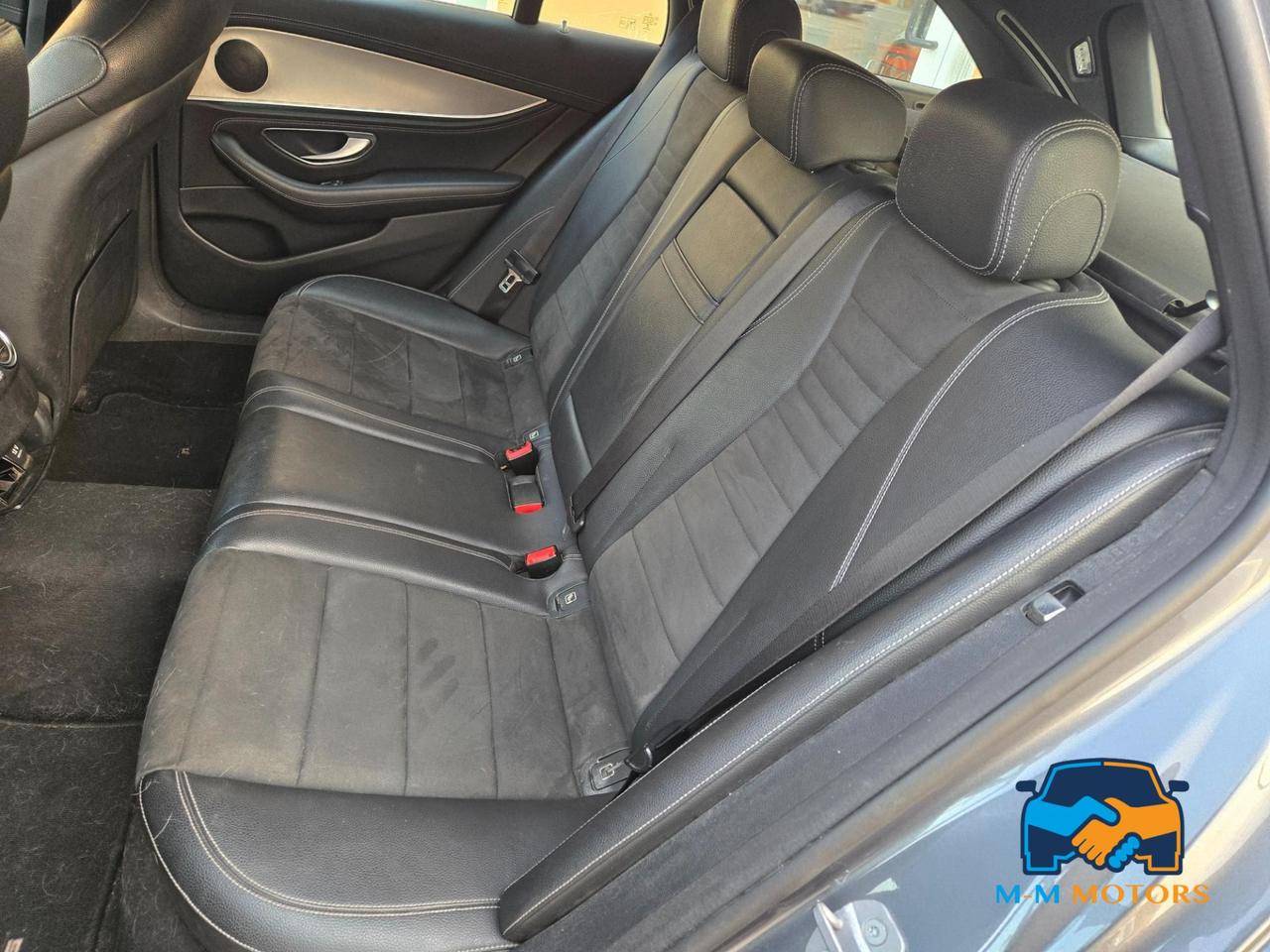 Mercedes E 220 Premium Plus