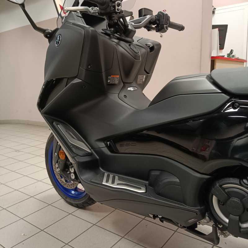 Yamaha T-Max 560 - 2024