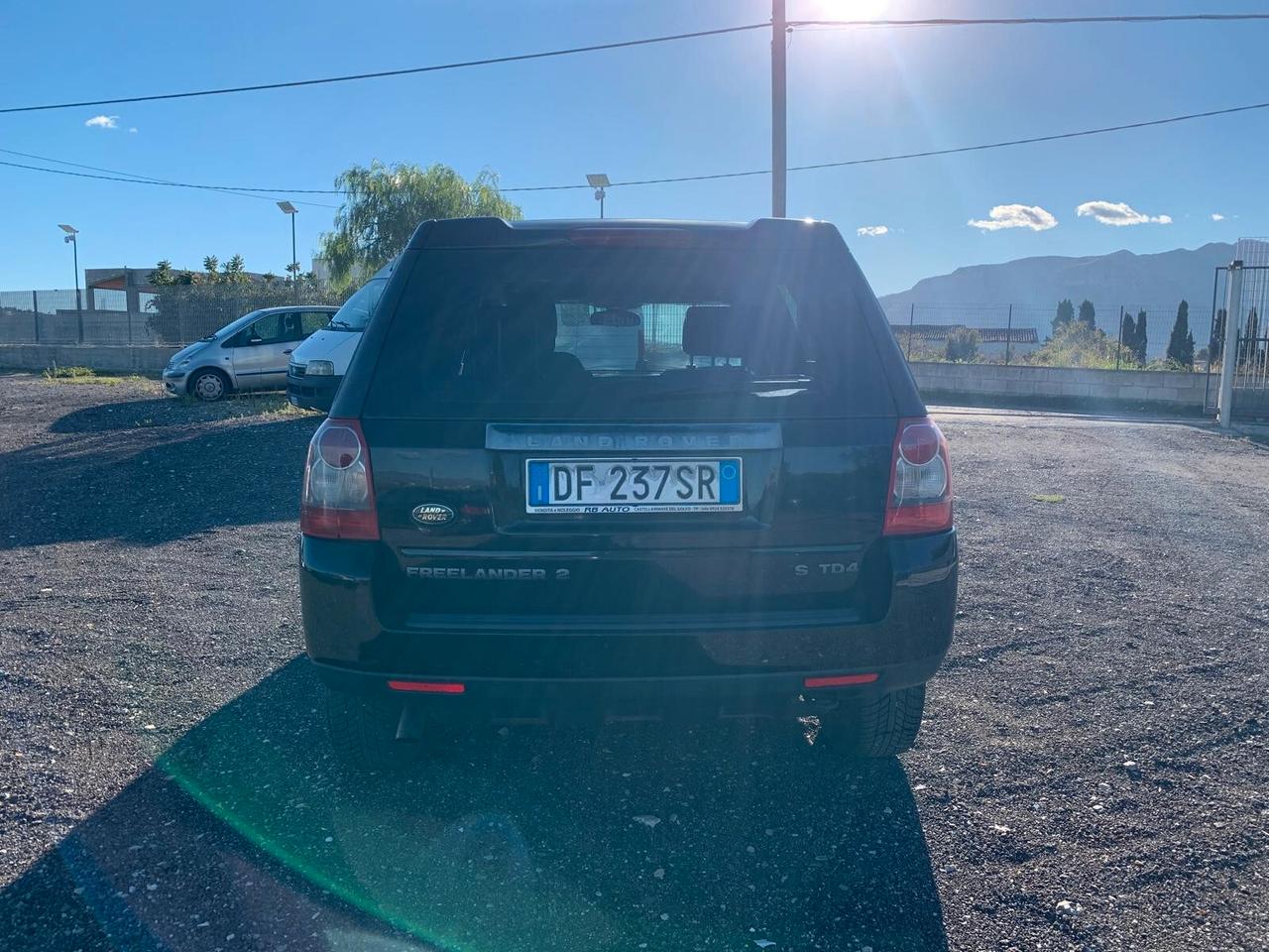 Land Rover Freelander 2.2 TD4 S.W. E